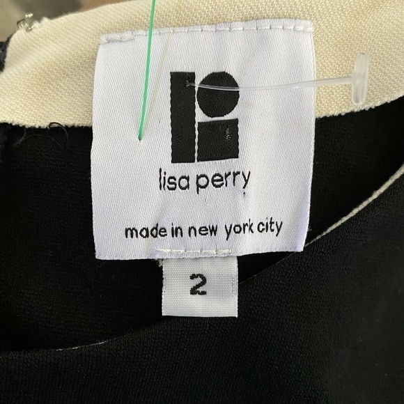 Lisa Perry XO New York Black Dress White Circle - Picture 5 of 5